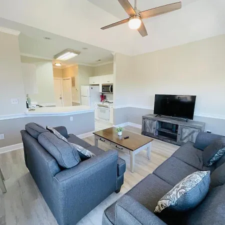 Sunny 1Br Condo Myrtlewood